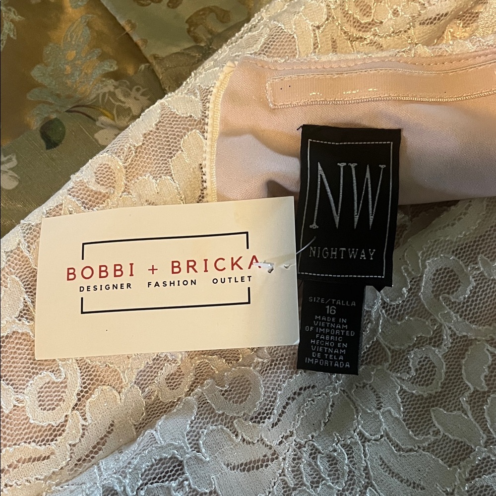 Night Way Collections Lace Dress in Blush Pink